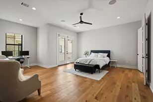 733 E 10th 1/2 St, Houston, TX 77008 - Photo 19