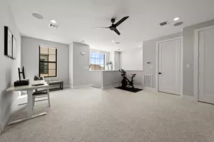733 E 10th 1/2 St, Houston, TX 77008 - Photo 29