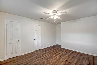 5446 Jason Street, Houston, TX 77096 - Photo 11