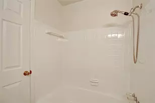 5446 Jason St, Houston, TX 77096 - Photo 17