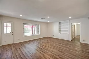 5446 Jason St, Houston, TX 77096 - Photo 5