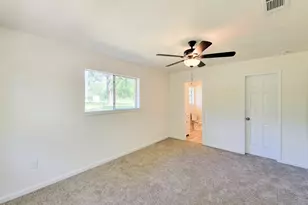 6 Sowell Ln, Huntsville, TX 77320 - Photo 19