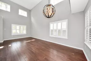 34 E Gaslight Pl, The Woodlands, TX 77382 - Photo 7