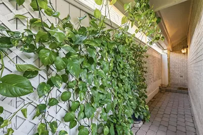 2838 Misty Heath Lane, Houston, TX 77082 - Photo 9