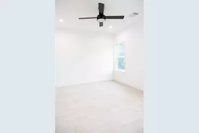 8208 Knox Street, Houston, TX 77088 - Photo 13