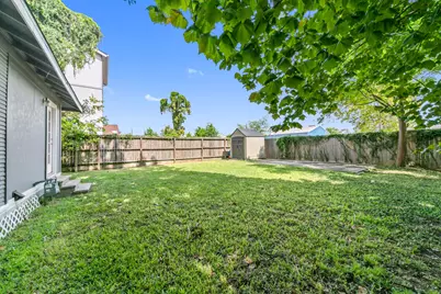 405 Palmer Street, Houston, TX 77003 - Photo 11