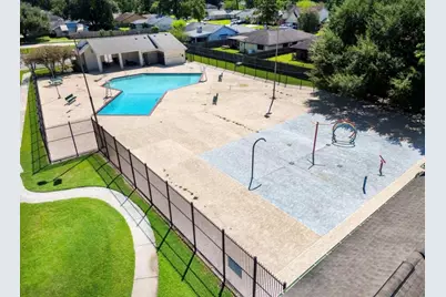 10518 Sun River Falls Drive, Humble, TX 77396 - Photo 35