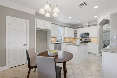 9523 Bayou Lake Lane, Houston, TX 77040 - Photo 13