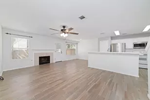 118 Anise Tree Pl, The Woodlands, TX 77382 - Photo 5