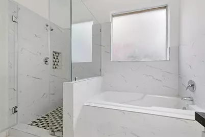 11022 Collingswood Drive, La Porte, TX 77571 - Photo 15