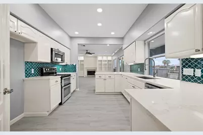 14134 Palo Seco Drive, Corpus Christi, TX 78418 - Photo 13