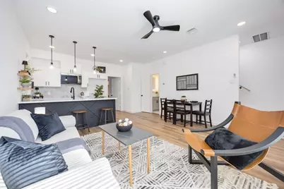 7946 Fields Street #A/B, Houston, TX 77028 - Photo 3