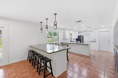 3875 Kenwood Drive, Beaumont, TX 77706 - Photo 11