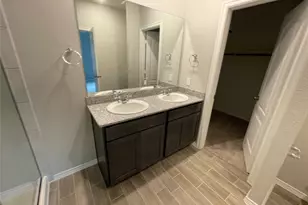954 Redinger Ridge Dr, Houston, TX 77336 - Photo 3