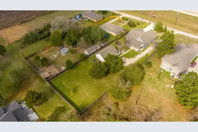 515 Dahila Street, Waller, TX 77484 - Photo 9