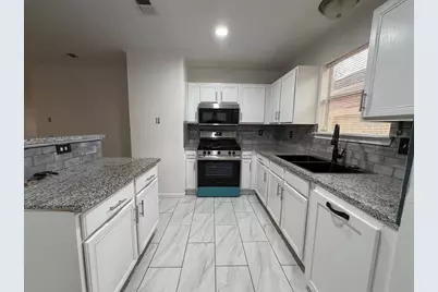 3359 Strong Winds Drive, Houston, TX 77014 - Photo 5