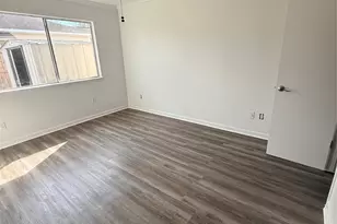 3359 Strong Winds Dr, Houston, TX 77014 - Photo 7