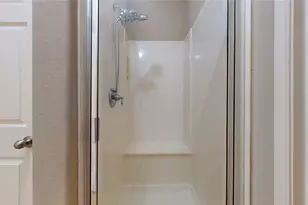 21050 Florette Ln, Spring, TX 77388 - Photo 17