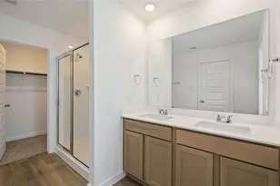 2616 McHenry Lndg Ln, Houston, TX 77051 - Photo 13