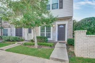 2910 Grants Lake Blvd, Sugar Land, TX 77479 - Photo 3