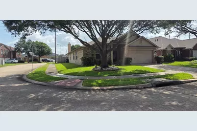 2406 Cardinal Elm Street, Fresno, TX 77545 - Photo 3