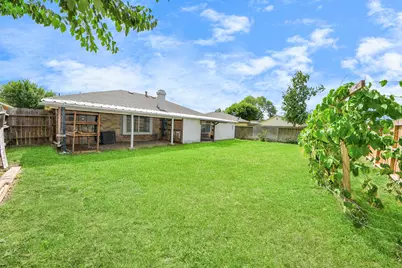 7410 La Place Drive, Houston, TX 77083 - Photo 37