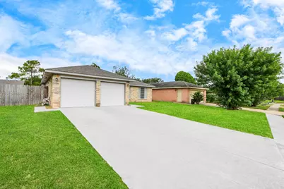7410 La Place Drive, Houston, TX 77083 - Photo 3