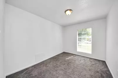 7410 La Place Drive, Houston, TX 77083 - Photo 23