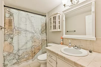 2425 51st Street, Galveston, TX 77551 - Photo 37