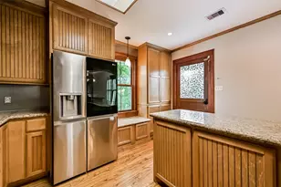 2425 51st St, Galveston, TX 77551 - Photo 27