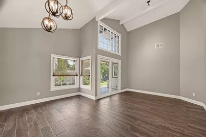 2119 Braesmeadow Lane, Sugar Land, TX 77479 - Photo 5