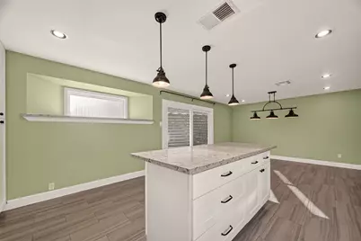 2119 Braesmeadow Lane, Sugar Land, TX 77479 - Photo 17