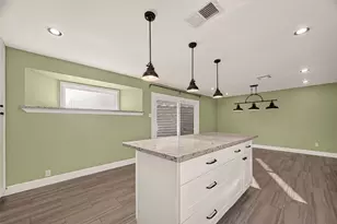 2119 Braesmeadow Ln, Sugar Land, TX 77479 - Photo 17