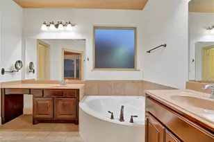 10 Tallgrass Way, Spring, TX 77389 - Photo 15