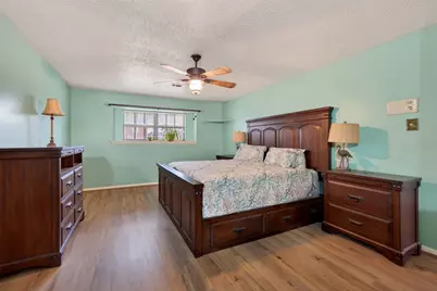 5934 Theall Road, Houston, TX 77066 - Photo 15