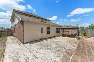 228 Shoshone Ridge Dr, La Marque, TX 77568 - Photo 17