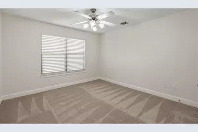 650 Westcross Street #42, Houston, TX 77018 - Photo 5
