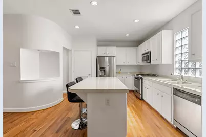 650 Westcross Street #42, Houston, TX 77018 - Photo 11