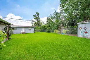 6302 Olson Ln, Pasadena, TX 77505 - Photo 9