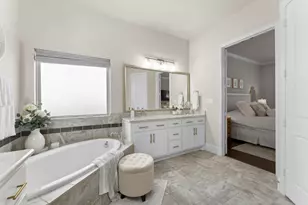 72 Twin Ponds Pl, Tomball, TX 77375 - Photo 15