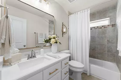 72 Twin Ponds Place, Tomball, TX 77375 - Photo 23