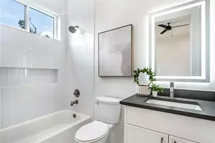 1606 Janak Garden Ln, Houston, TX 77055 - Photo 17