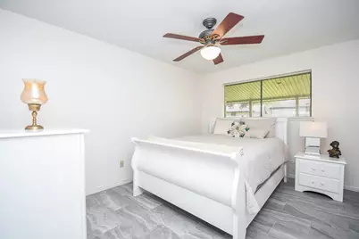 11635 Sagevale Lane, Houston, TX 77089 - Photo 23