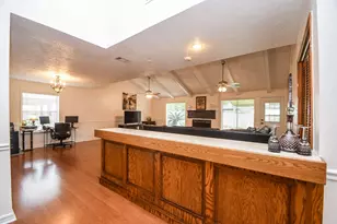 11635 Sagevale Ln, Houston, TX 77089 - Photo 9