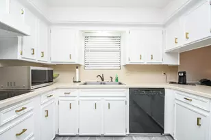 11635 Sagevale Ln, Houston, TX 77089 - Photo 13