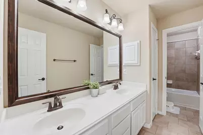 115 S Rocky Point Circle, The Woodlands, TX 77389 - Photo 23