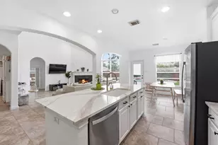 115 S Rocky Point Cir, The Woodlands, TX 77389 - Photo 15