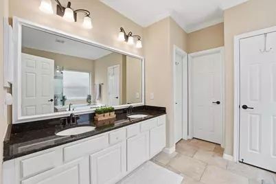 115 S Rocky Point Circle, The Woodlands, TX 77389 - Photo 19