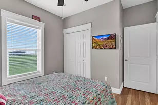 3902 Warrior Ct, Galveston, TX 77554 - Photo 25