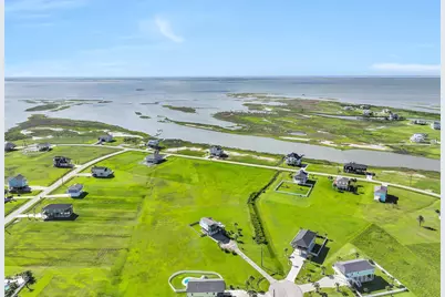 3902 Warrior Court, Galveston, TX 77554 - Photo 45